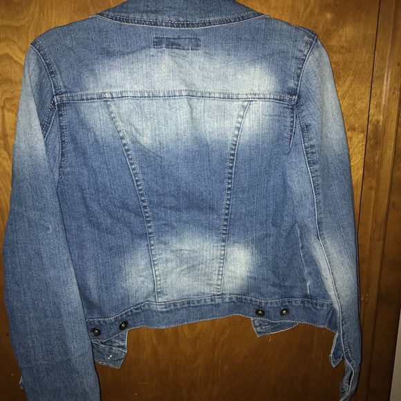 Jean jacket - Picture 3 of 3